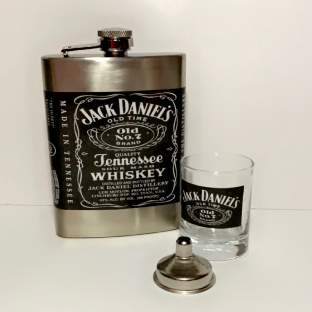 Custom Flask - Picture 3 of 4
